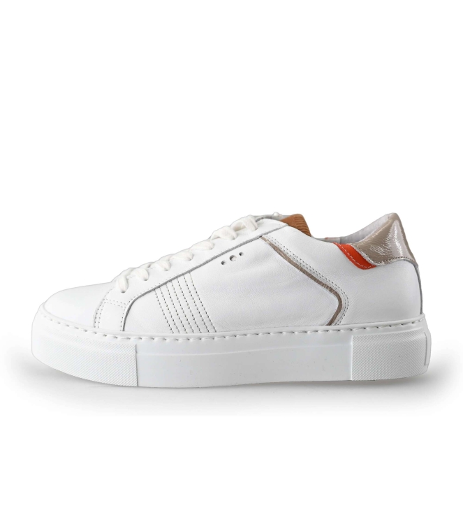 Aqa Sneakers