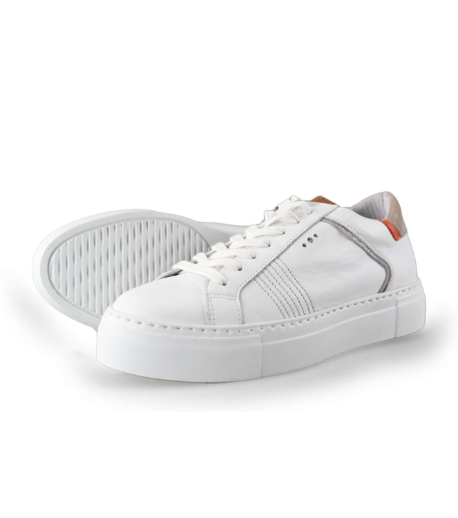 Aqa Sneakers