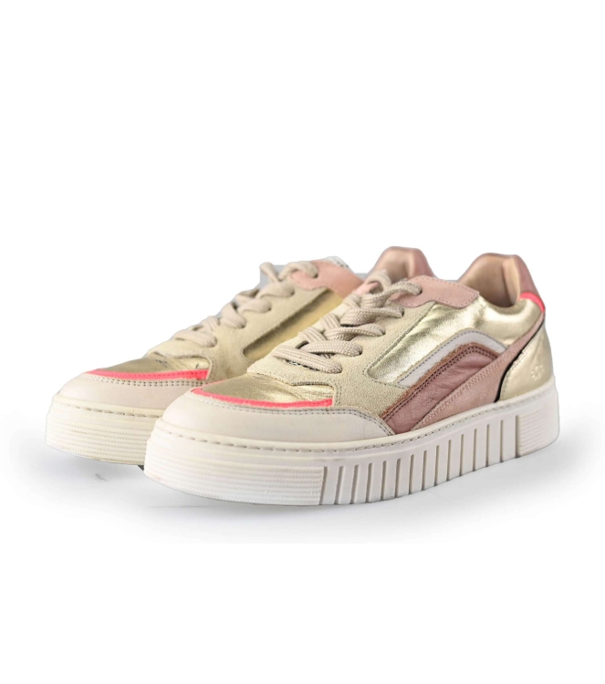Aqa Sneakers