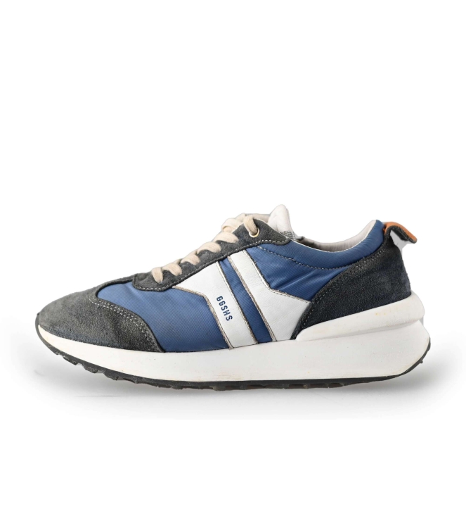 Giga Sneakers