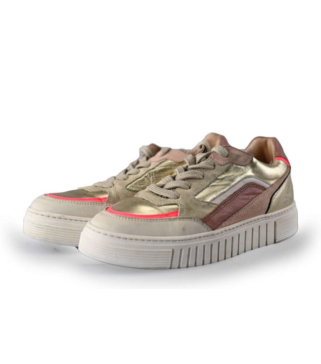 Aqa Sneakers