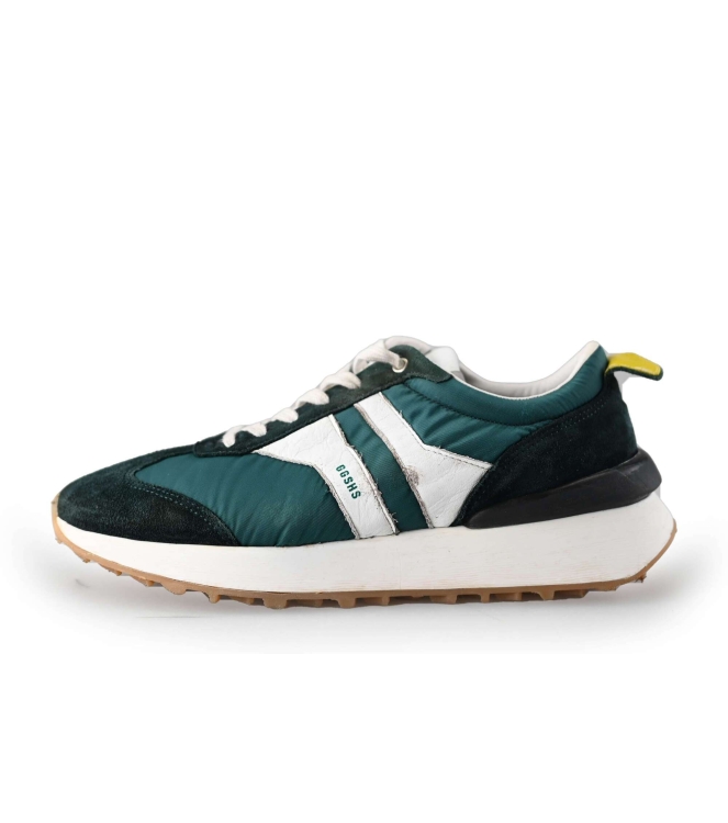 Giga Sneakers
