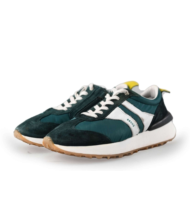 Giga Sneakers
