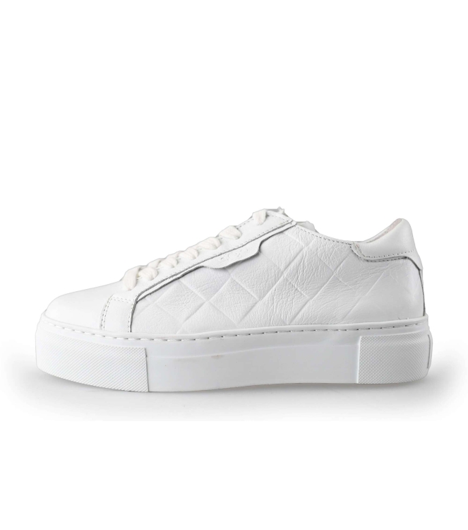 Aqa Sneakers