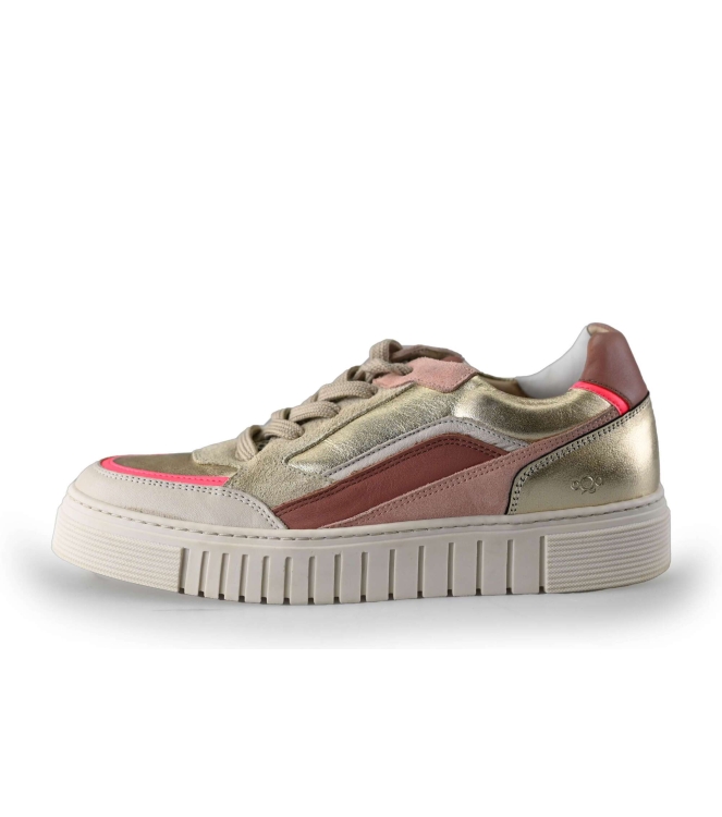 Aqa Sneakers