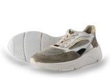 Giga Sneakers