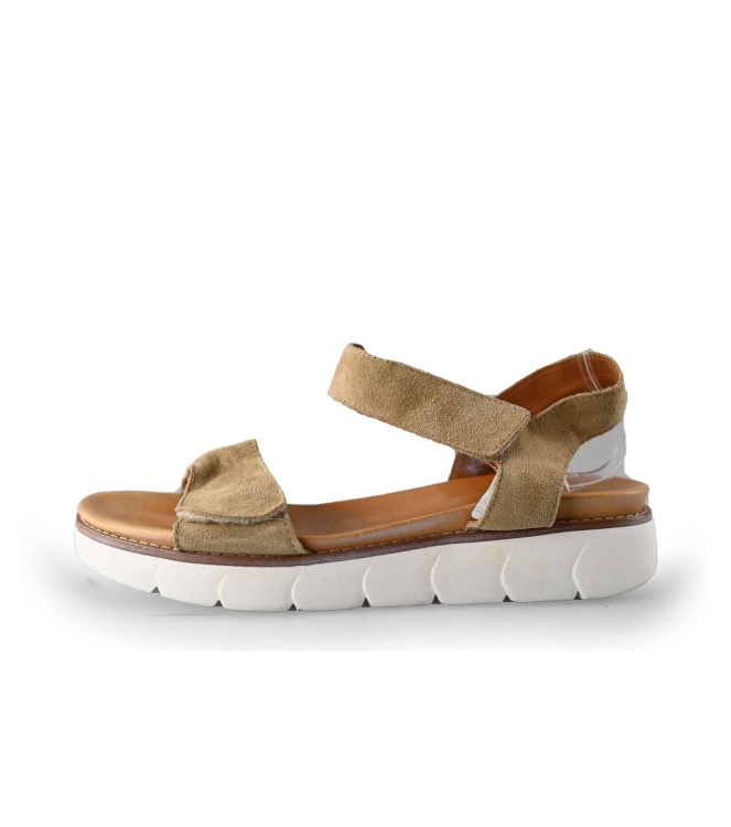 Aqa Sandalen
