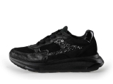 Giga Sneakers