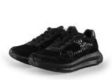 Giga Sneakers