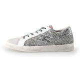 Giga Sneakers