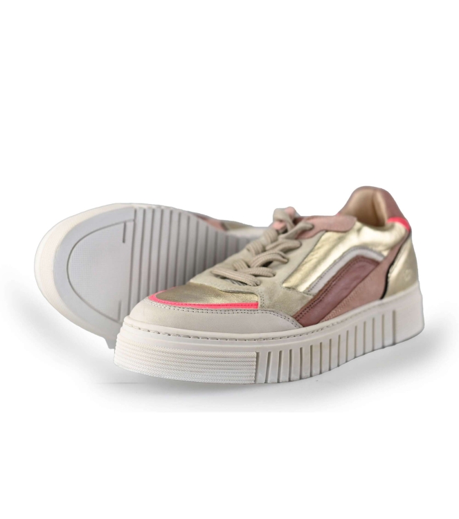 Aqa Sneakers