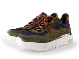 Aqa Sneakers
