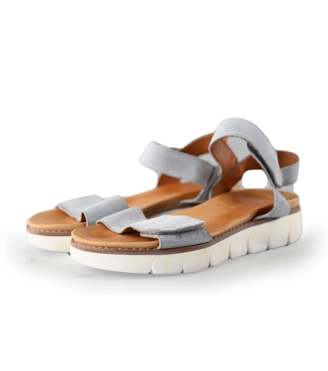 Aqa Sandalen