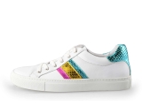 Giga Sneakers