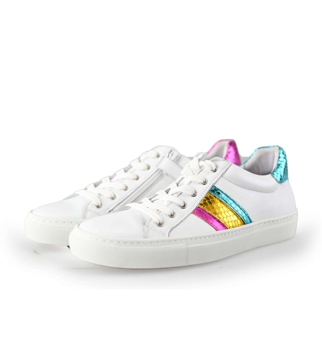 Giga Sneakers