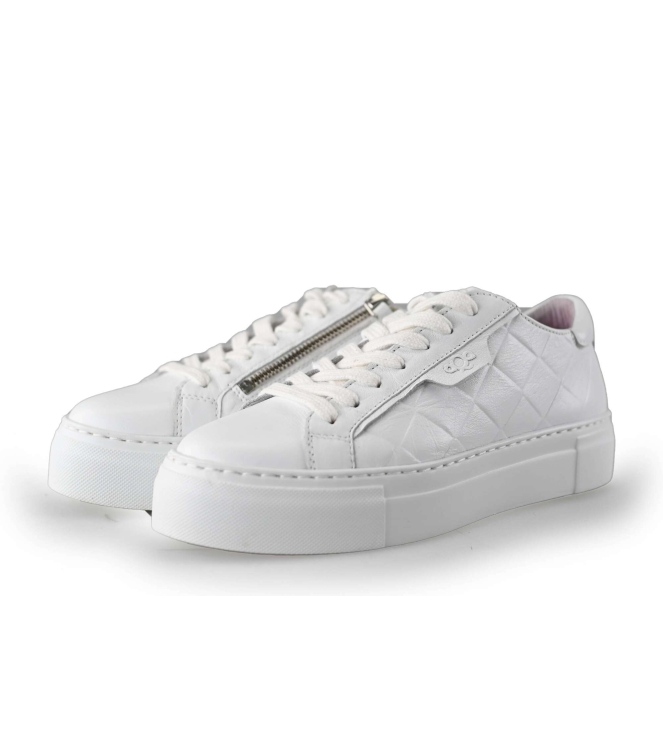 Aqa Sneakers
