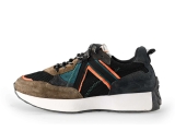 Giga Sneakers
