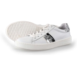 Giga Sneakers