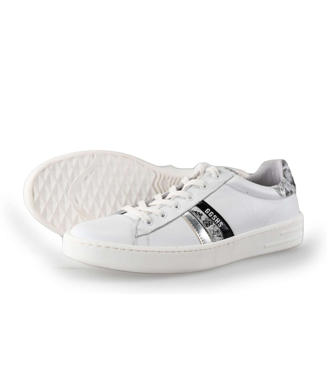 Giga Sneakers