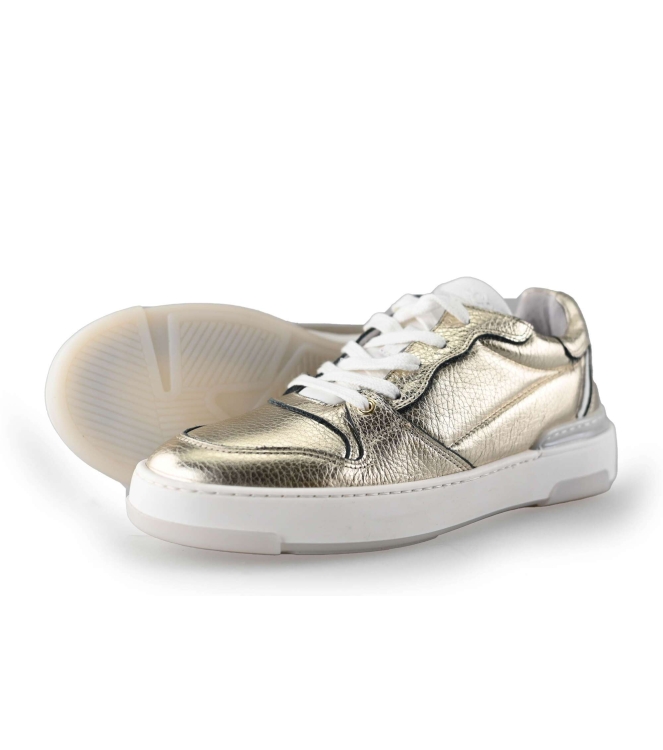 Aqa Sneakers