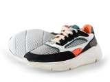 Giga Sneakers