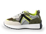 Giga Sneakers