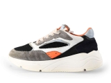 Giga Sneakers