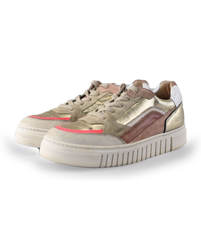 Aqa Sneakers