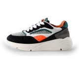 Giga Sneakers