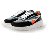 Giga Sneakers