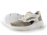 Giga Sneakers