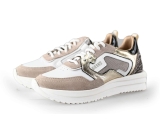 Giga Sneakers