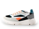 Giga Sneakers