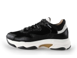 Giga Sneakers