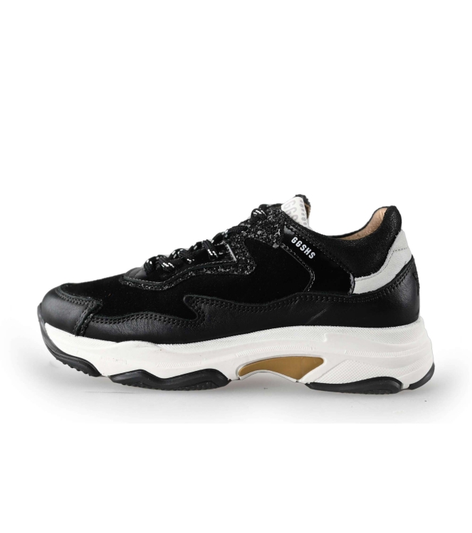 Giga Sneakers