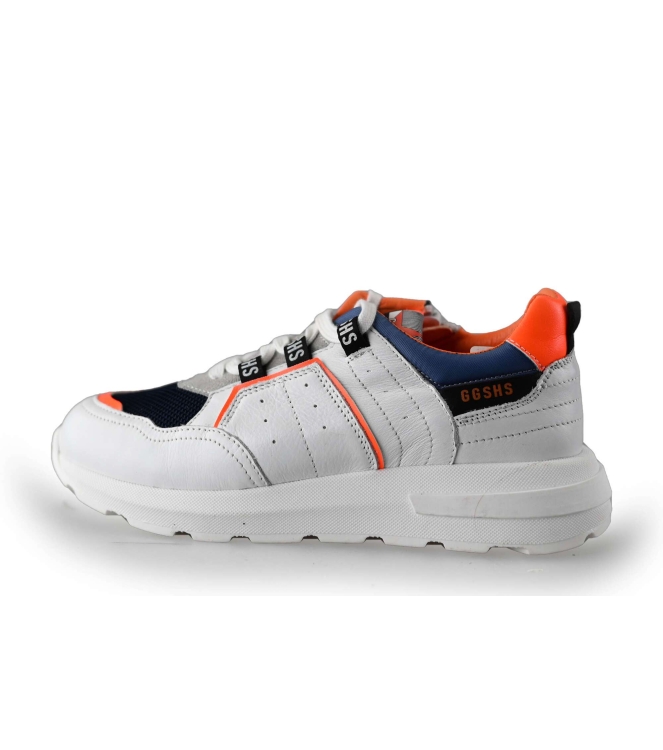 Giga Sneakers