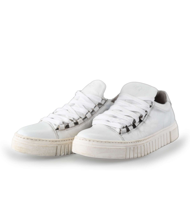 Aqa Sneakers