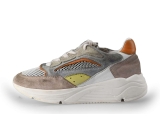 Giga Sneakers