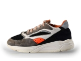 Giga Sneakers