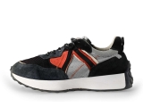 Giga Sneakers