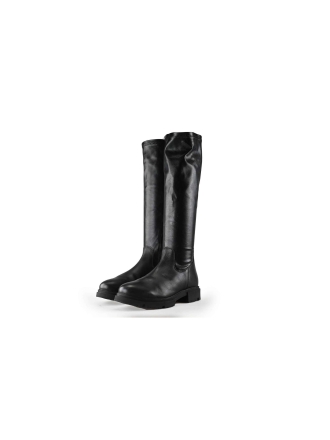  Omoda Laarzen 216559
 [MAAT] 39
 