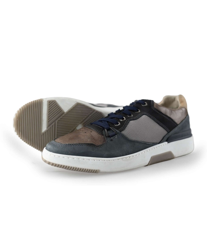 Sub55 Sneakers