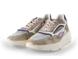 Giga Sneakers