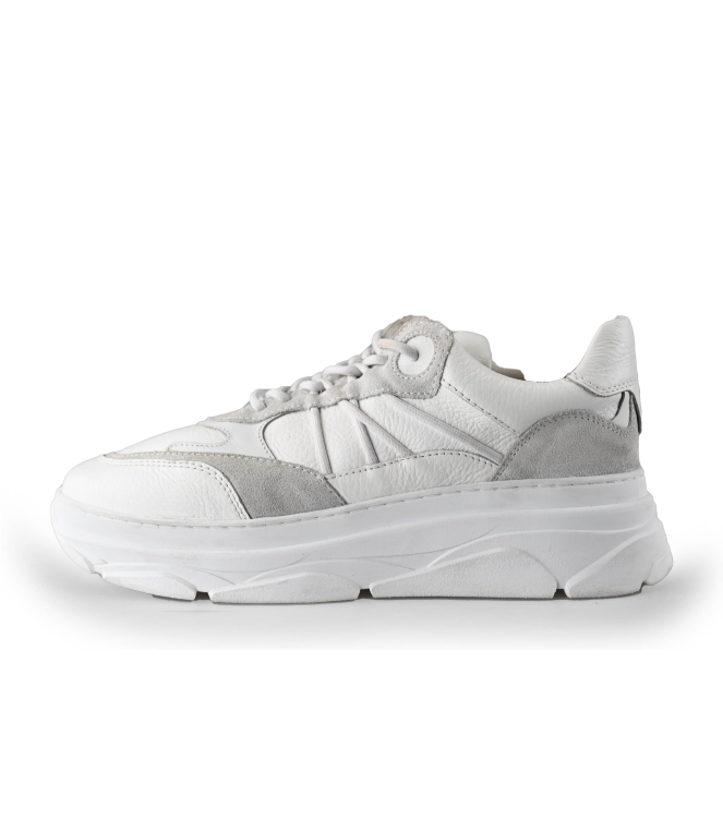 Omoda Sneakers