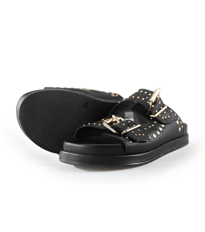 Omoda Sandalen