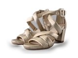 Omoda Pumps