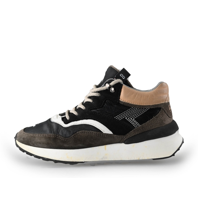 Giga Hoge Sneakers