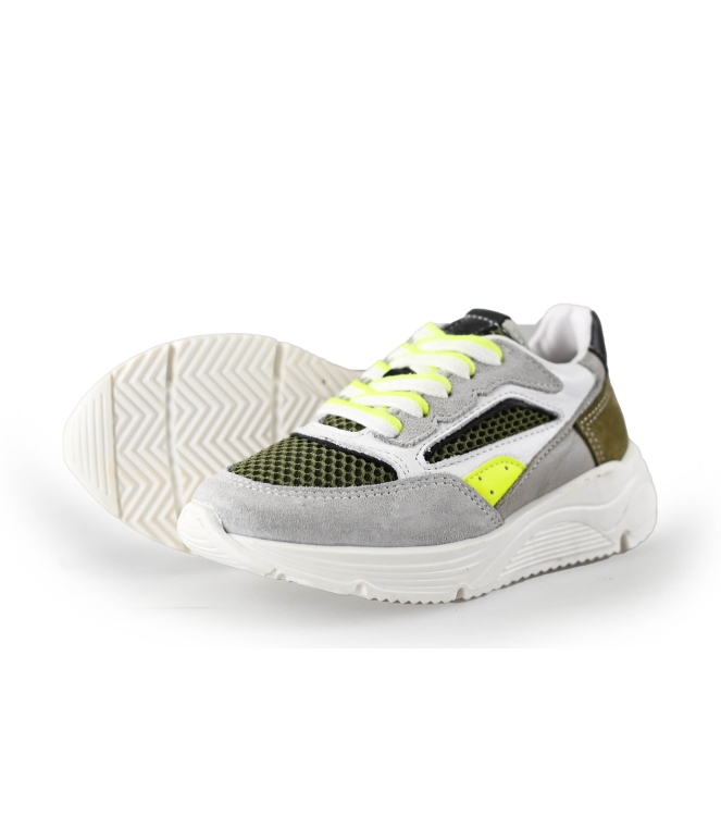 Giga Sneakers
