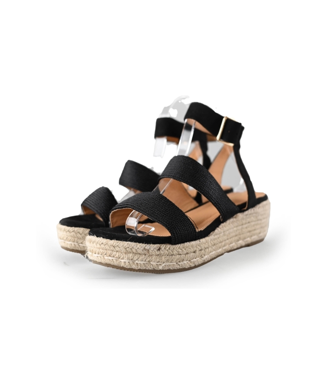 Ayana Sandalen