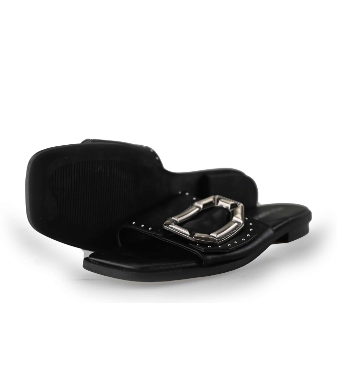 Noa Harmon Slippers